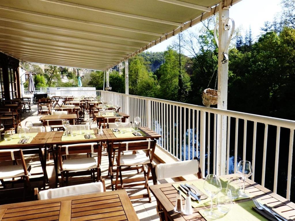 Cabrerets Hotel Restaurant Des Grottes Du Pech Merle المظهر الخارجي الصورة